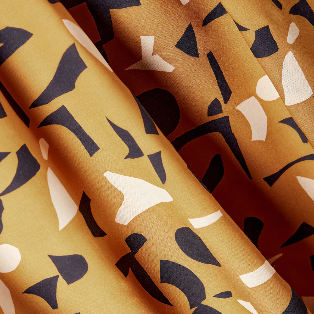 REMNANT 0.80 metre - Atelier Brunette - Shadow Ochre Viscose Fabric with Lenzing™️ Modal fibres - Image 4