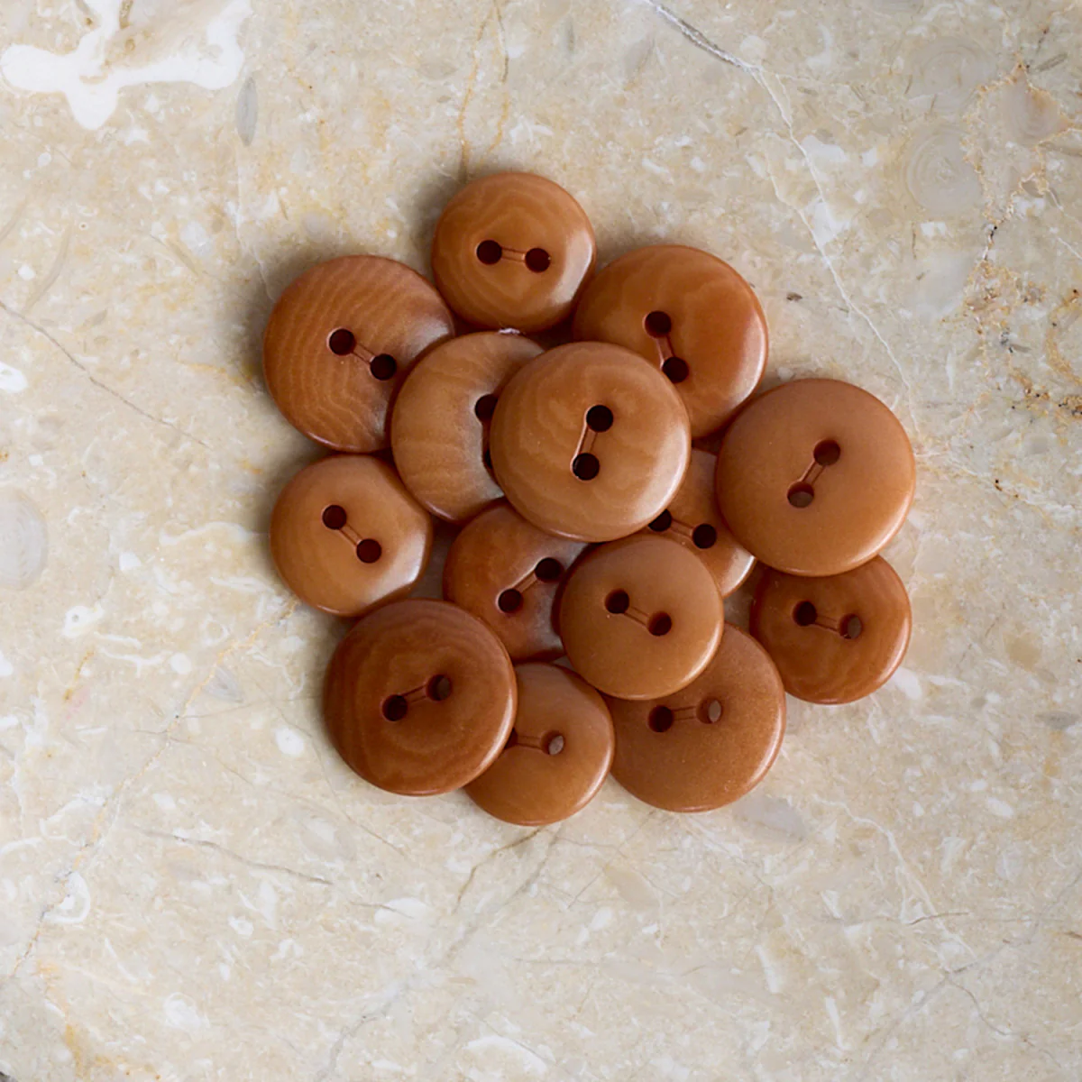 Atelier Brunette - Viny Buttons - Pecan Pie 12mm