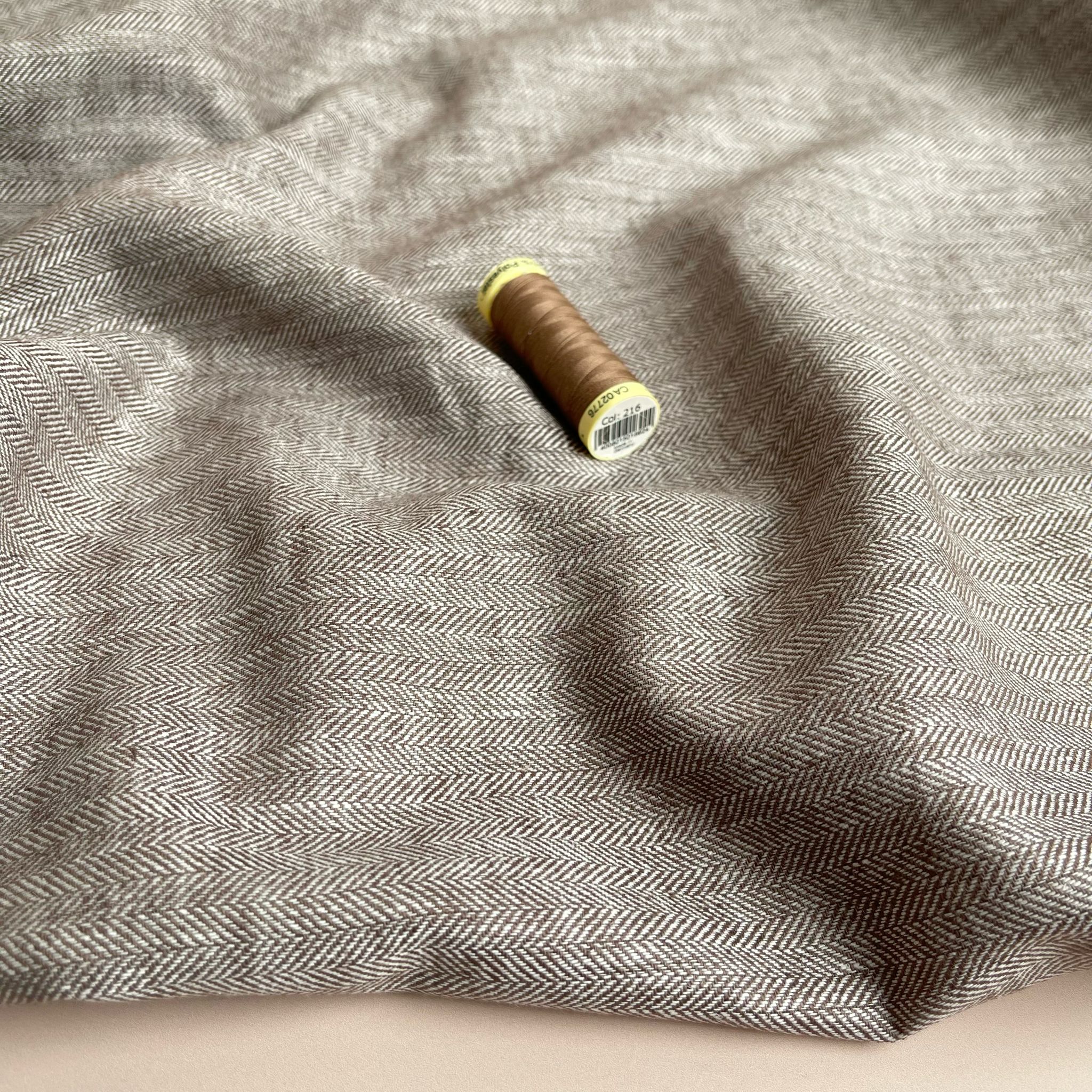 REMNANT 0.52 Metre - Chevron Brown Linen Cotton Twill - Image 6