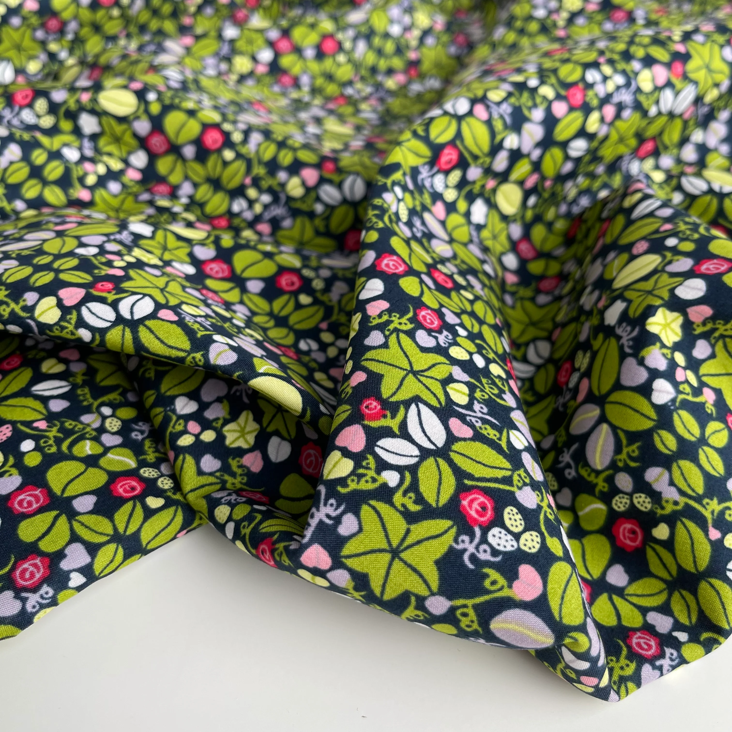 REMNANT 1.10 Metres - Ditsy Green Cotton Lawn Fabric - Image 10