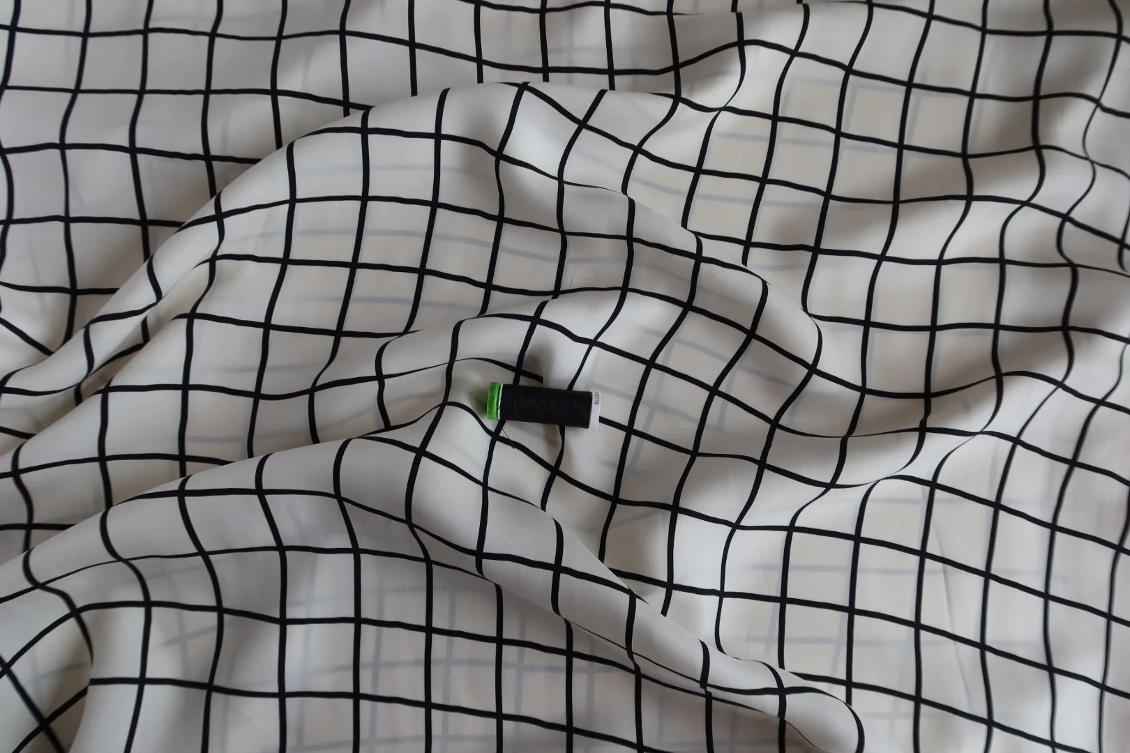 Ex-Designer - Grid BEMBERG™ Cupro Twill Sateen - Image 2
