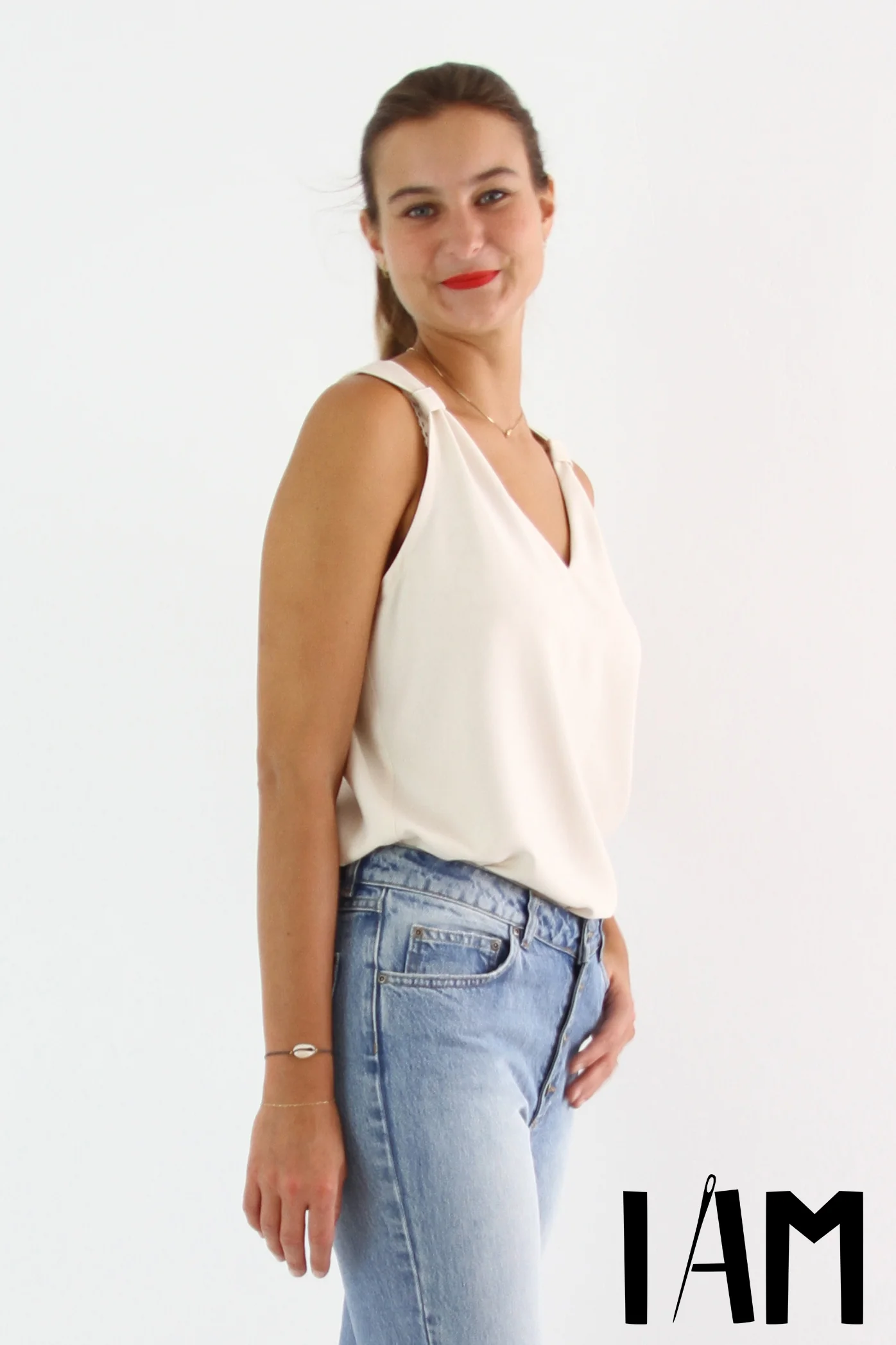I AM - Gaia Top Sewing Pattern - Image 3