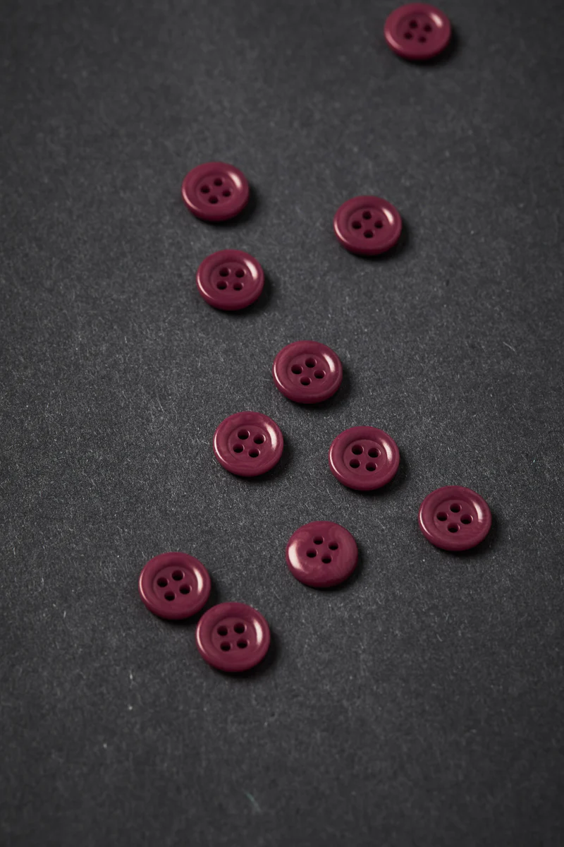 Meet MILK - Frame 4 Hole Corozo Buttons 11mm - Image 14