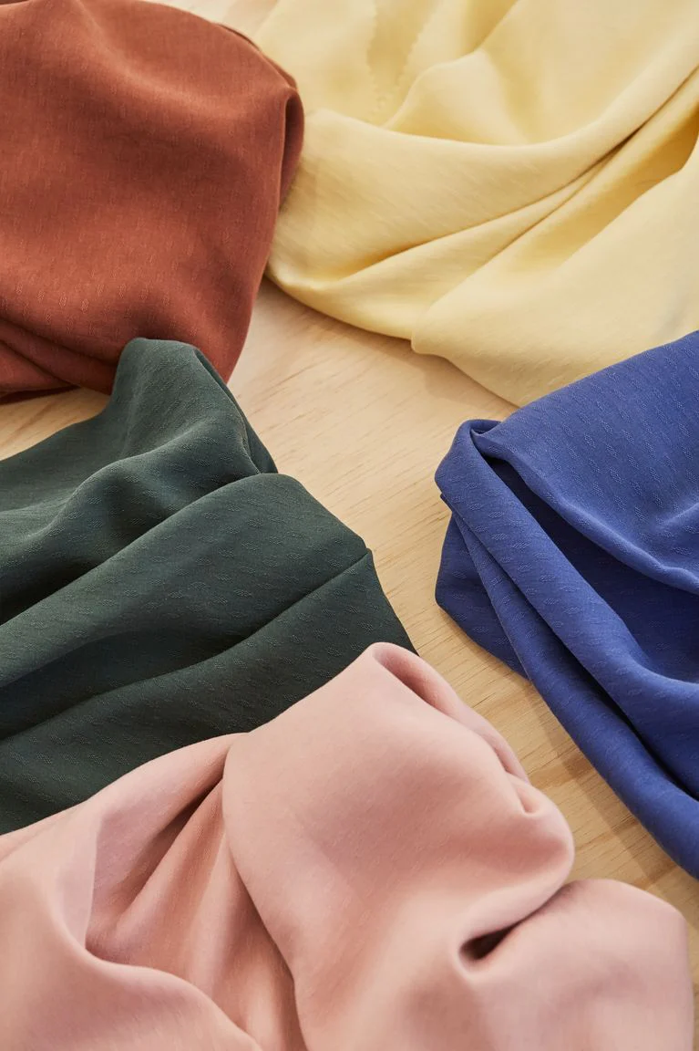 Meet MILK - Puff Light Diamond Jacquard with TENCEL™ fibers - Image 8