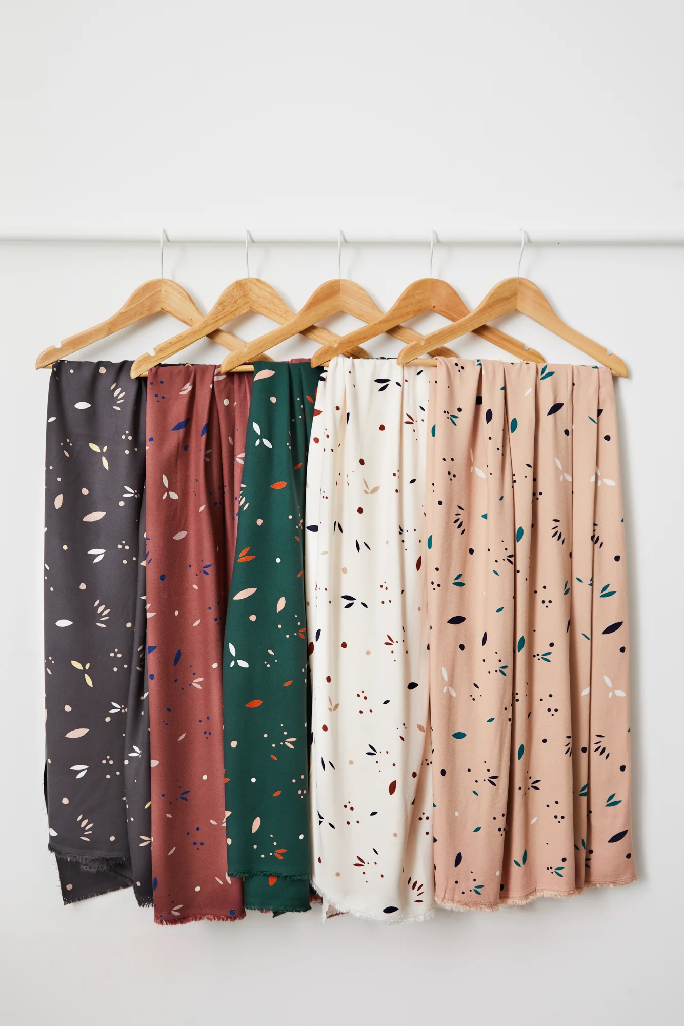 REMNANT 0.48 Metre - Mind The MAKER - Petals Calm Grey ECOVERO™ Vera Crepe Fabric - Image 6