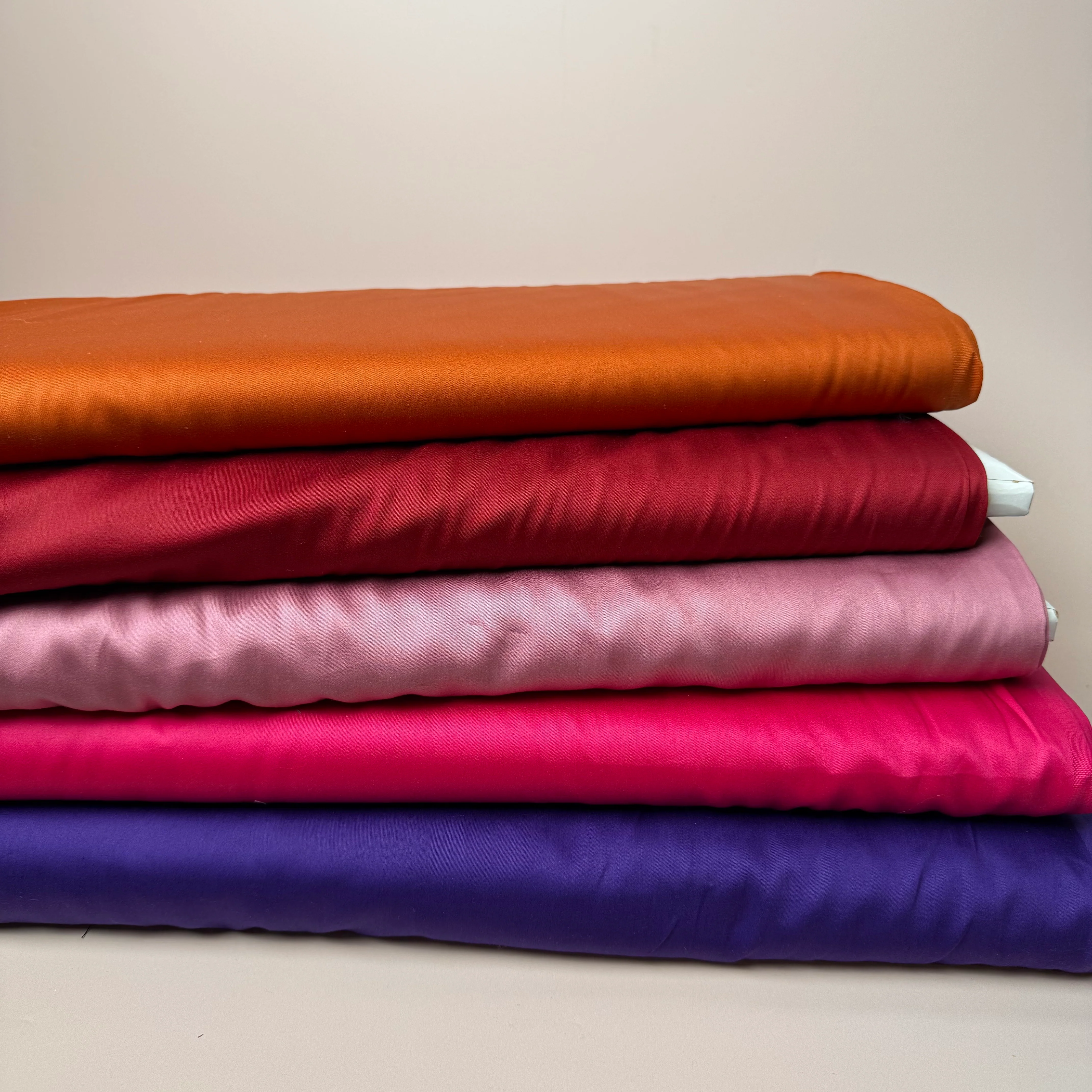Plain Cotton Sateen Fabric in Various Colours - Image 3