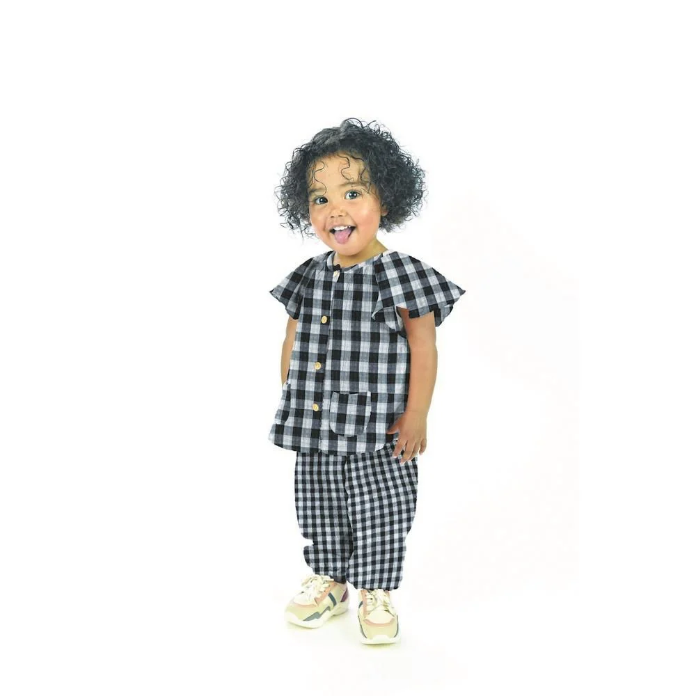 REMNANT 0.7 Metre - Reversible Gingham Cotton Double Gauze in Black - Image 2