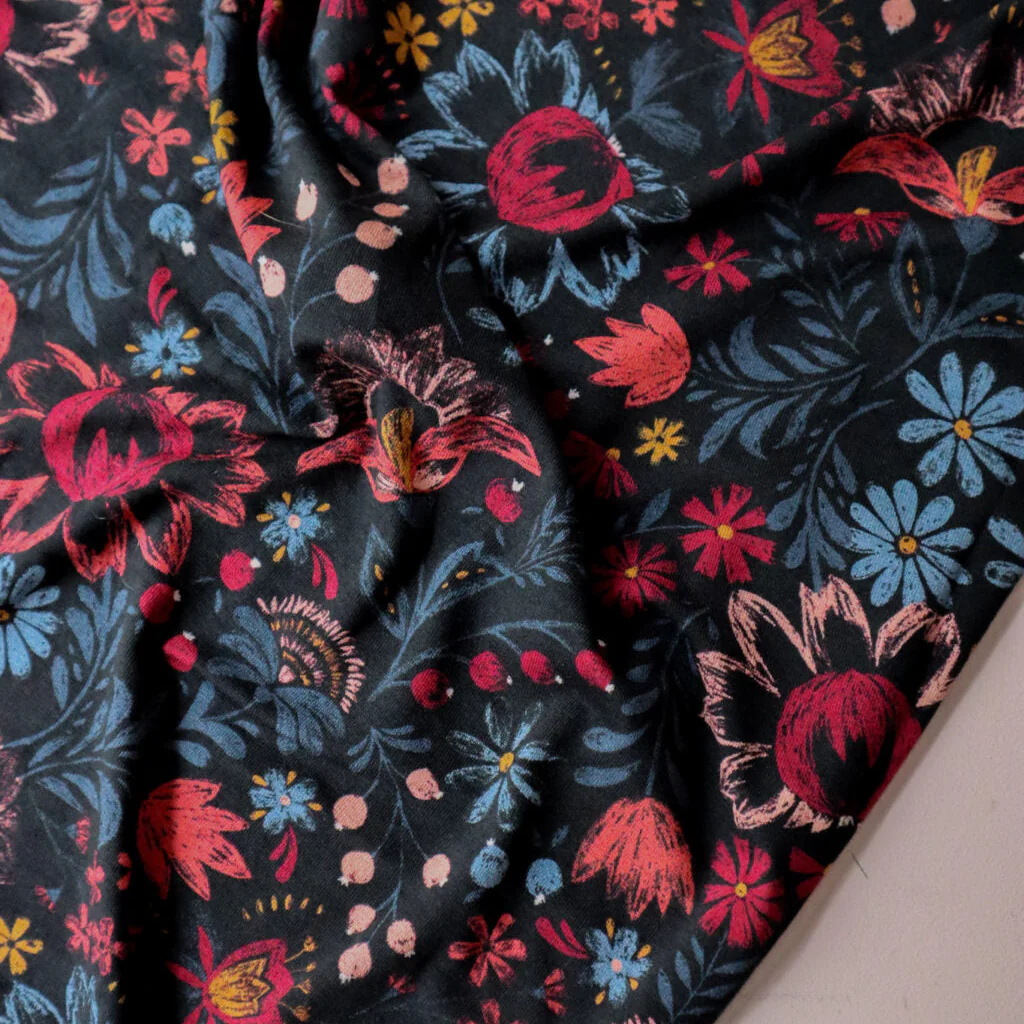Sewing Kit -True Bias Nikko Sewing Kit in Midnight Garden Jersey - Image 4
