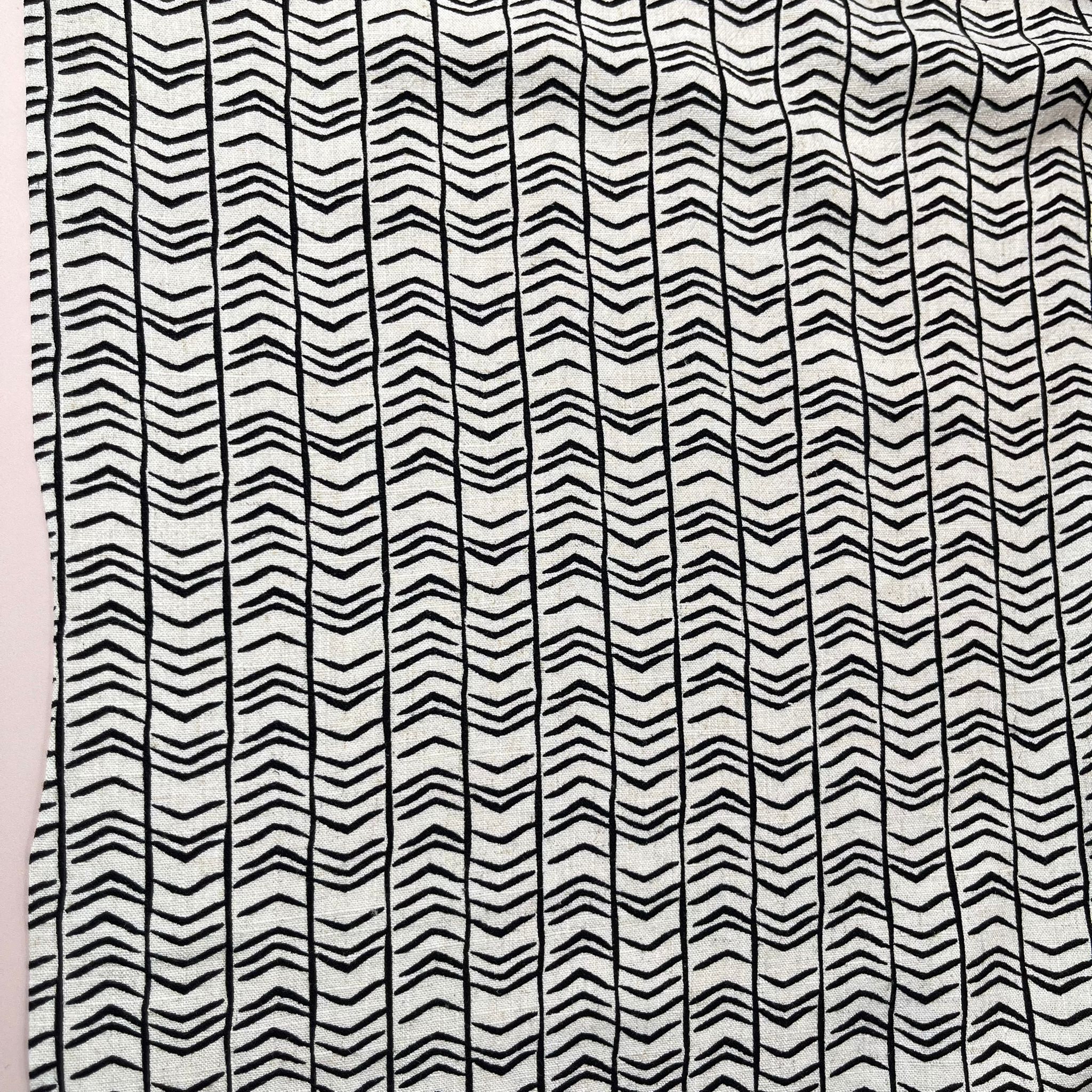 REMNANT 0.3 Metre - Sketched Chevrons on Neutral Viscose Linen Fabric - Image 2