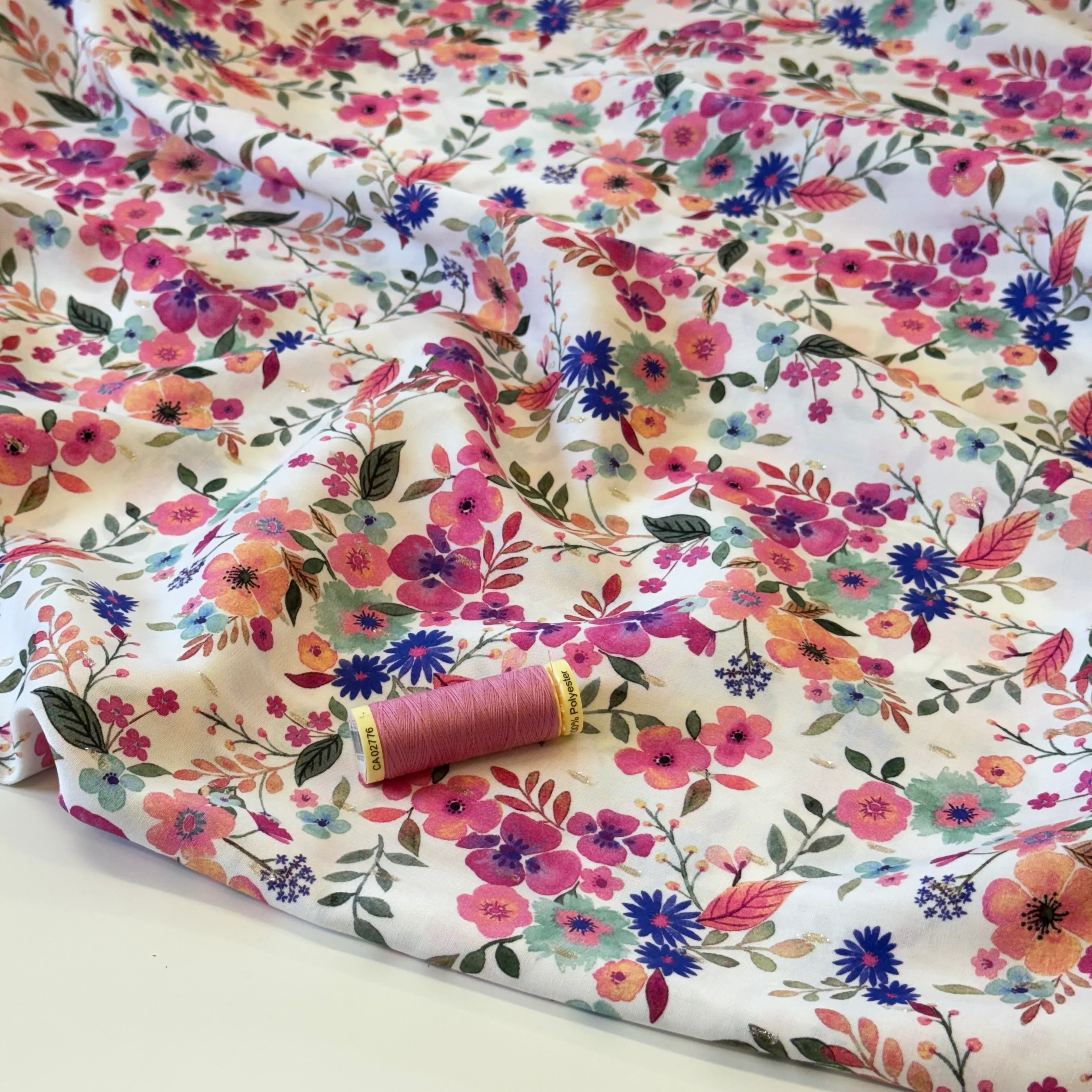 Summer Flowers with Lurex Viscose Fabric
