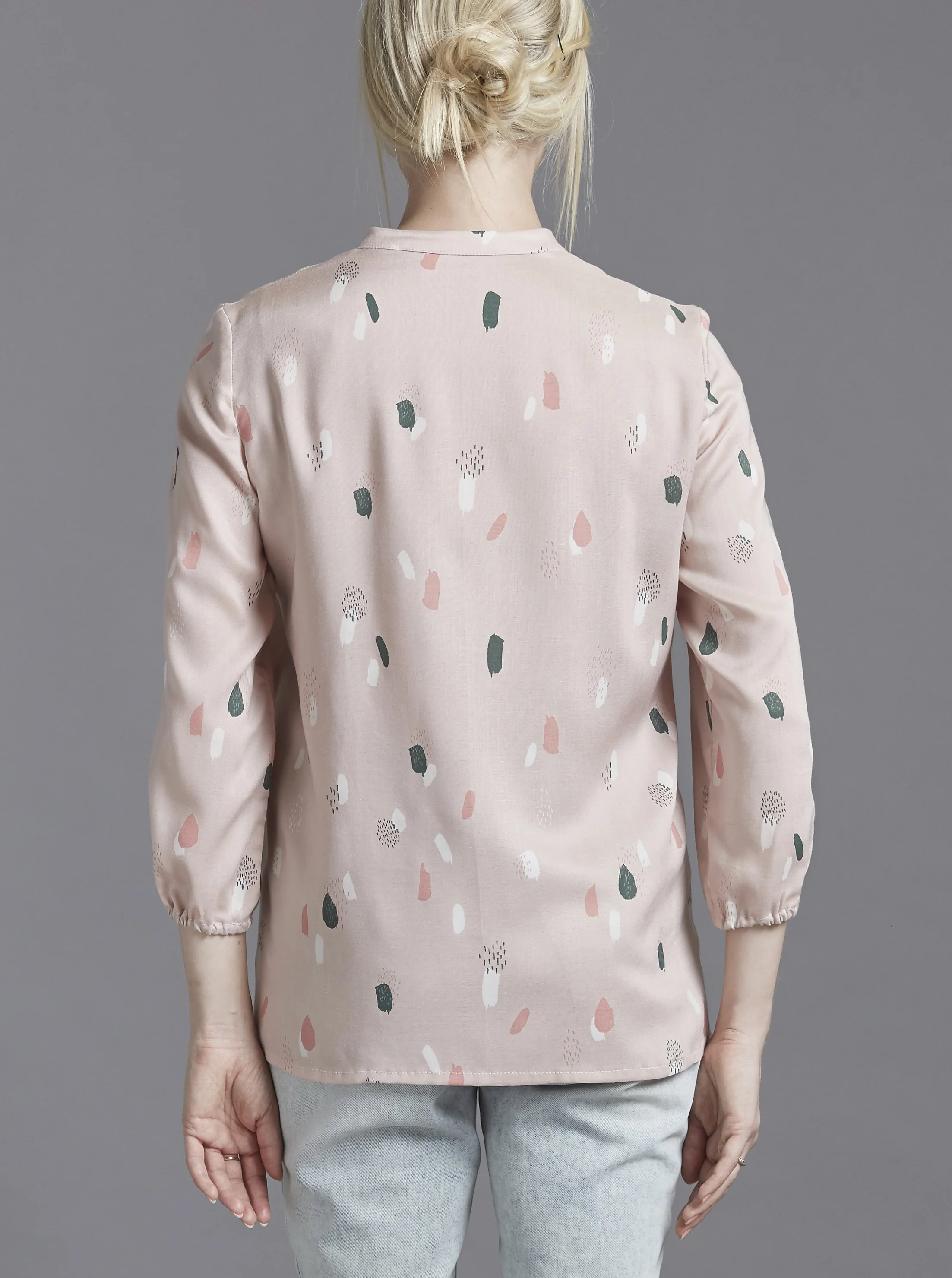 The Avid Seamstress THE BLOUSE - Sewing Pattern - Image 4