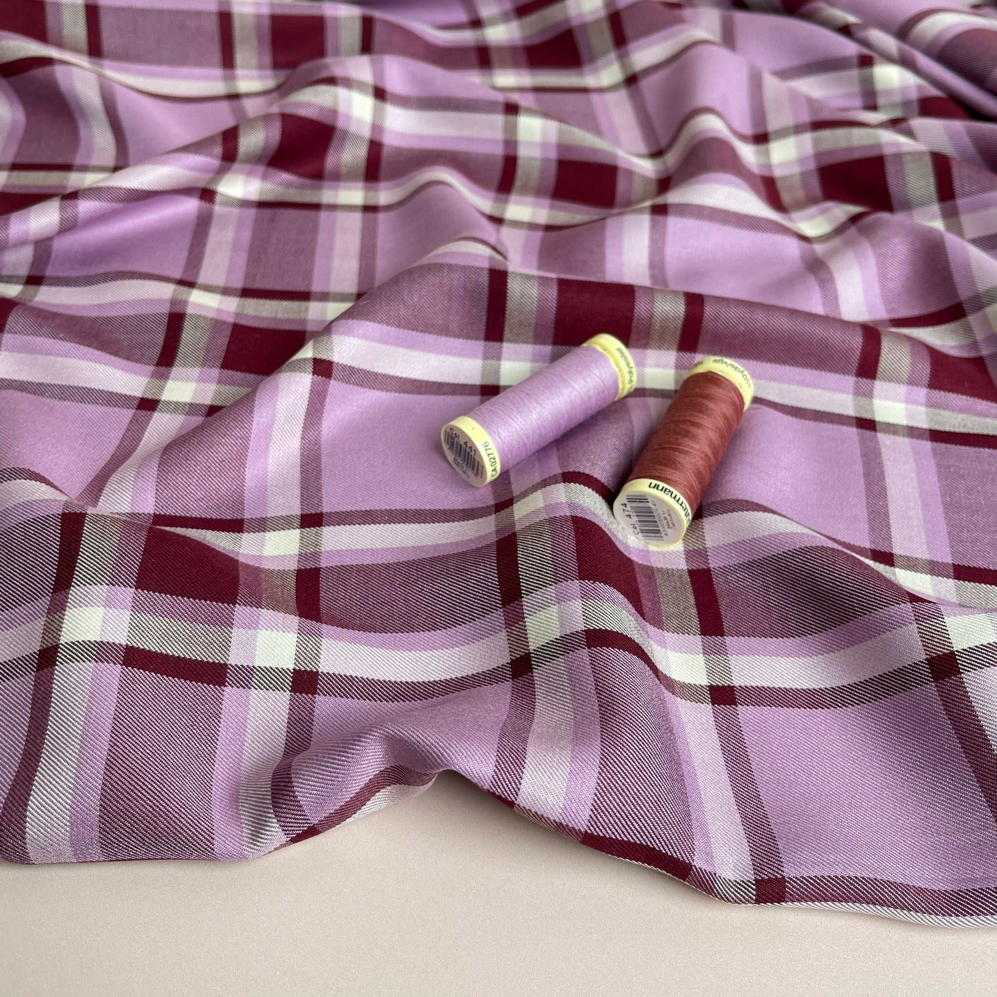 Yarn Dyed Mauve Check Viscose Twill Fabric - Image 3